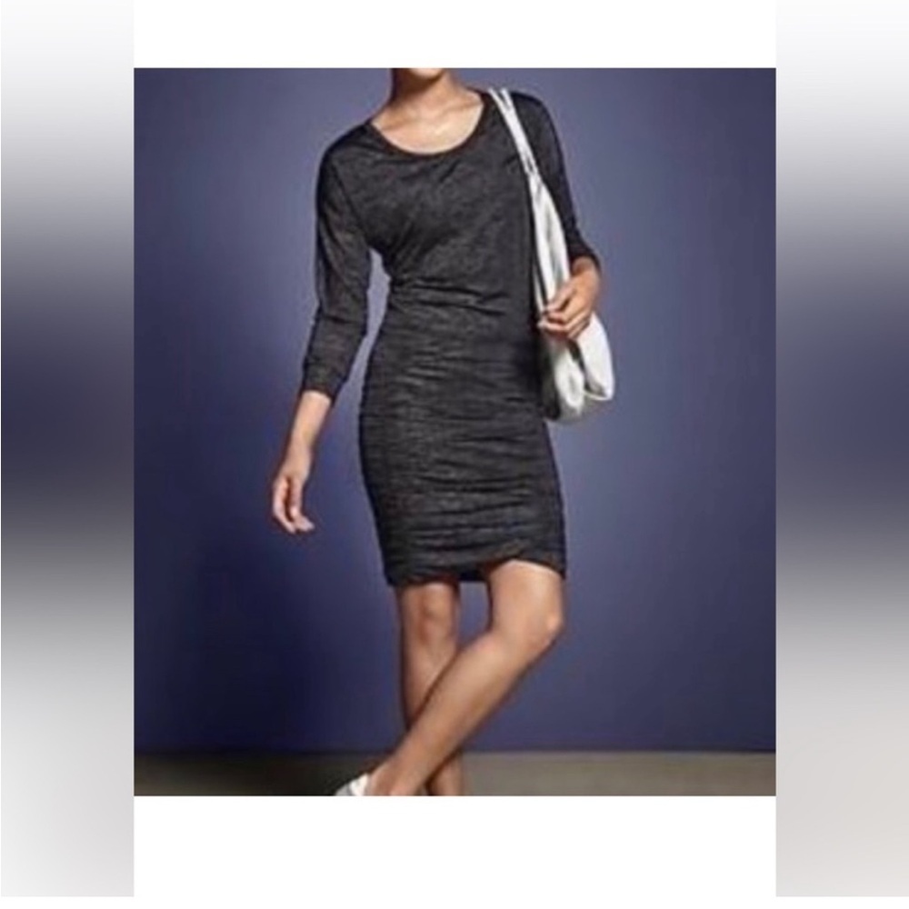 Athleta Grey Black Dress Long Sleeve Midi Ruched Stretch Size Small